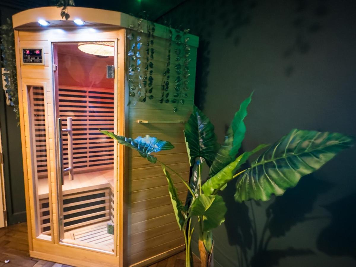 Jungle Urbain- Sauna - Cine - Hamac - Hyper Centre Amiens Exterior photo